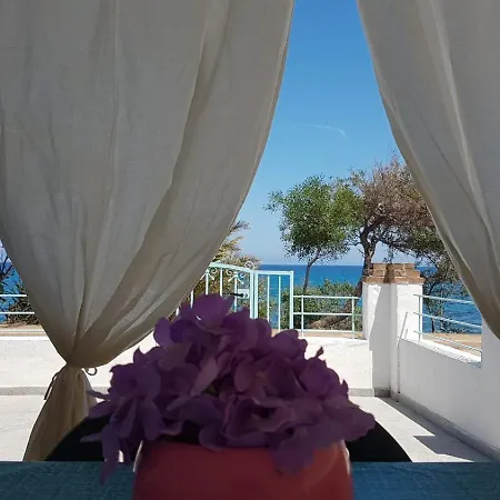 Σπίτι διακοπών Panoramica Fronte Mare Tertenìa